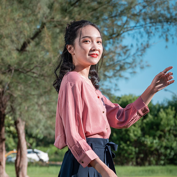 ST02022藏心秘密 上衣(灰玫瑰)